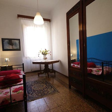 Acquamarina B&B Livorno Kültér fotó