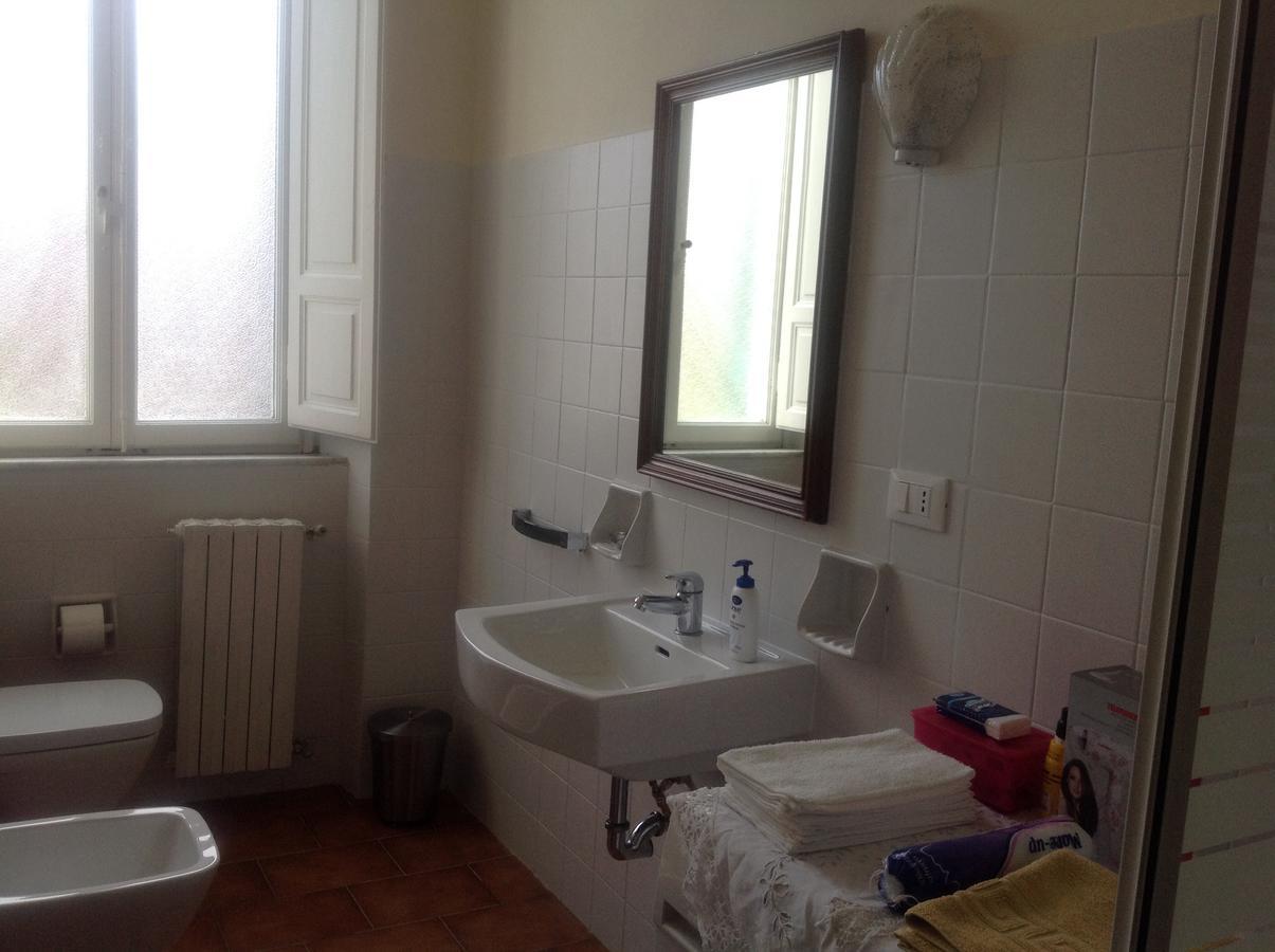 Acquamarina B&B Livorno Kültér fotó