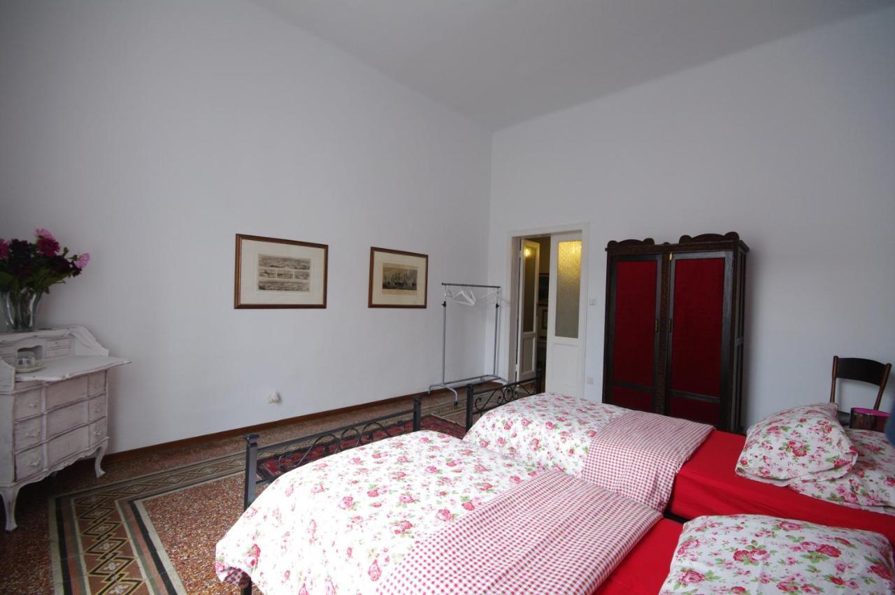 Acquamarina B&B Livorno Szoba fotó